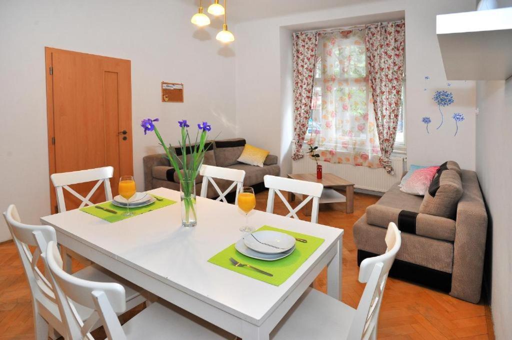 Condo Vinohrady II Prague Ngoại thất bức ảnh